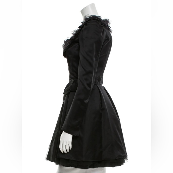 DOLCE & GABBANA Chic $3,850 Long Sleeve Scoop Neck Coat w/ Tags Small - Picture 2 of 3